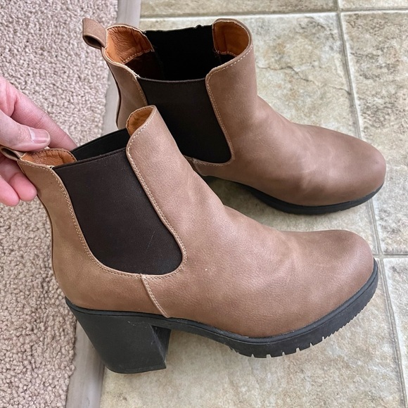 Women's DREAM PAIR Chelsea chunky heel ankle boots - Picture 3 of 9